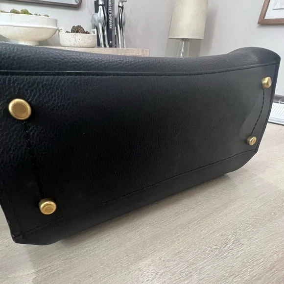 Coach Willow Tote - Picture 9 of 16